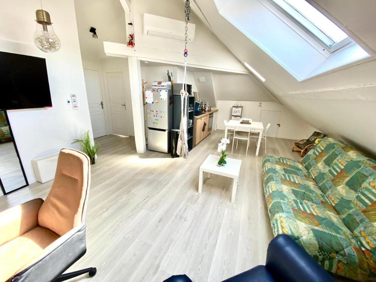 Appartement vue sur les étoiles Charleville-Mézières Extérieur photo